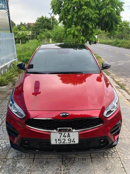 Kia Cerato 2.0AT Premium 2021 - Cần bán gấp Kia Cerato 2.0AT Premium năm 2021, màu đỏ chính chủ