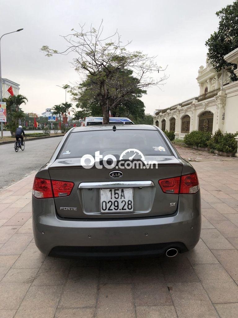 Kia Forte SX 1.6AT 2011 - Bán xe Kia Forte SX 1.6AT sản xuất 2011, giá 325tr