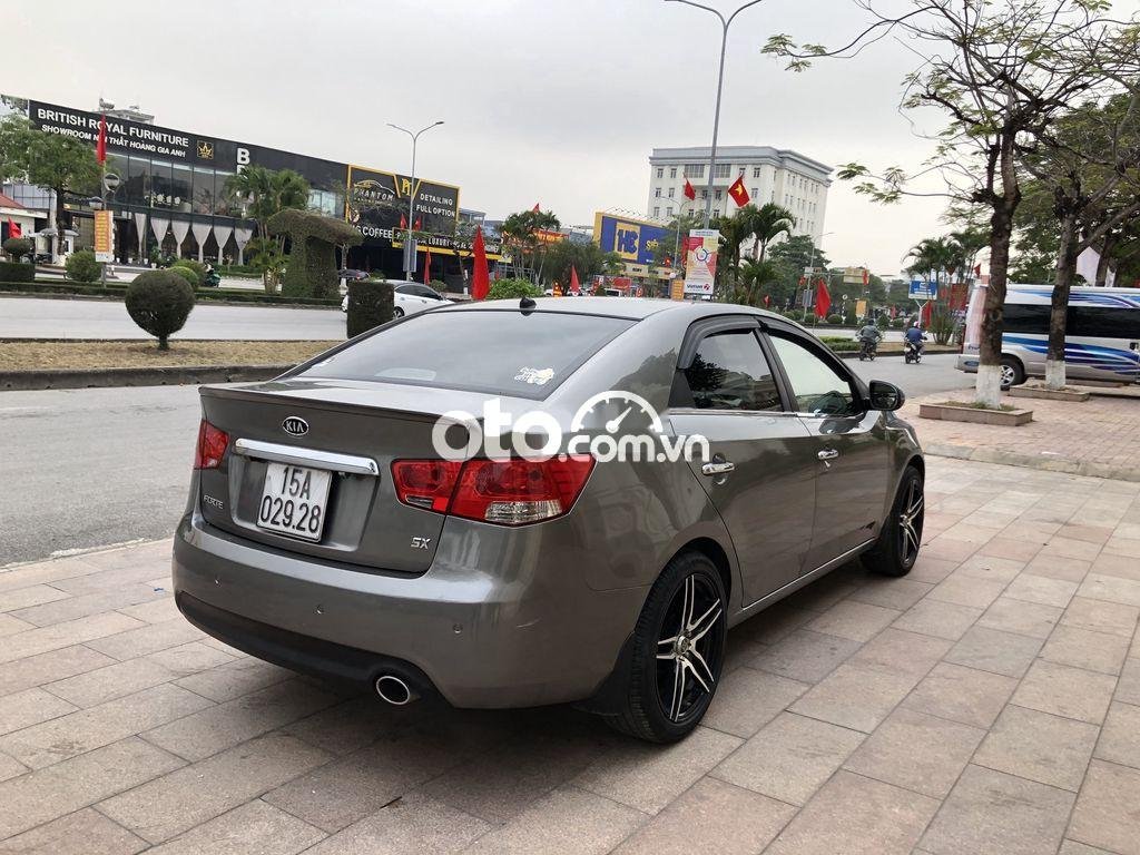 Kia Forte SX 1.6AT 2011 - Bán xe Kia Forte SX 1.6AT sản xuất 2011, giá 325tr