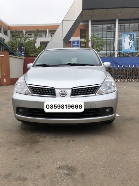 Nissan Tiida 1.6 2007 - Cần bán lại xe Nissan Tiida 1.6 sản xuất 2007, màu bạc