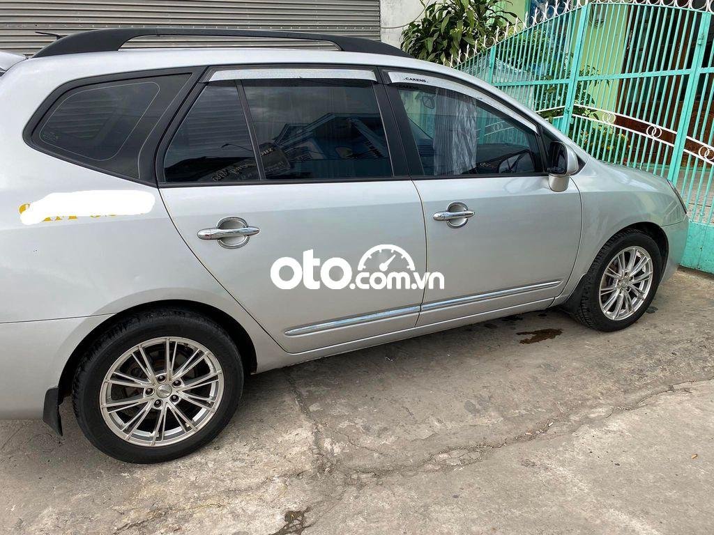 Kia Carens 2010 - Cần bán xe Kia Carens EX sản xuất 2010, màu bạc, xe nhập, giá chỉ 249 triệu