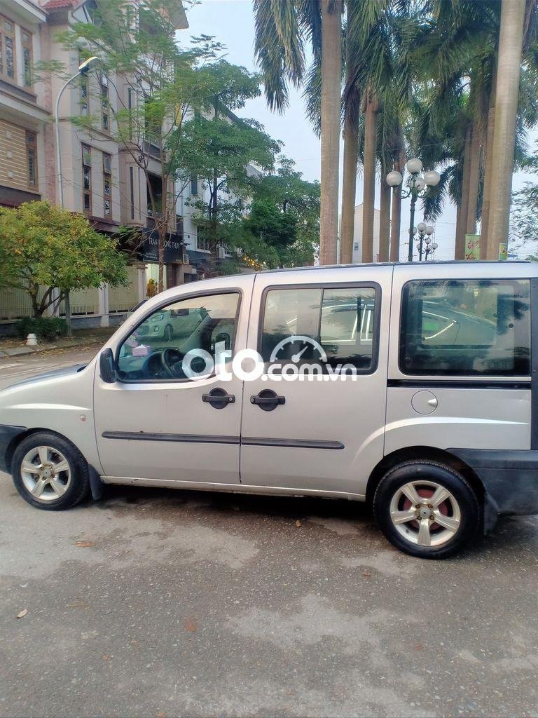 Fiat Doblo 2003 - Bán Fiat Doblo năm sản xuất 2003, màu bạc chính chủ