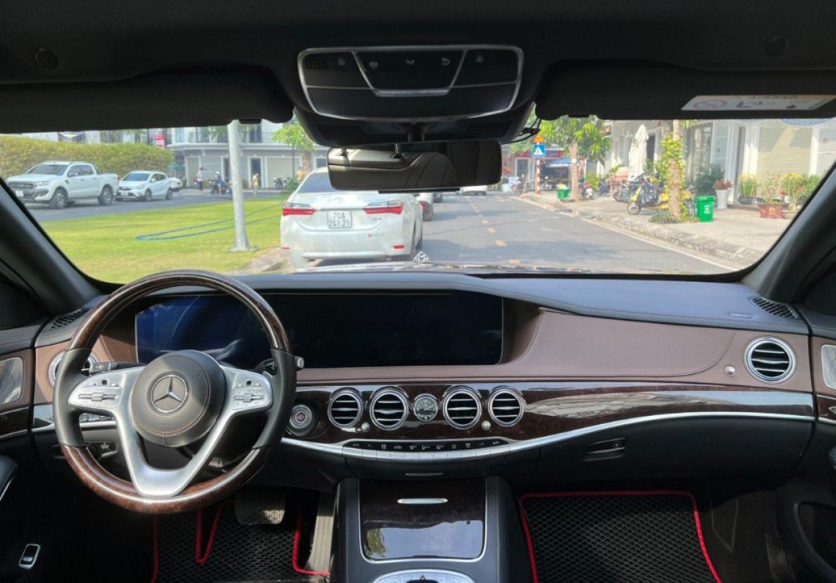 2020 - Bán Mercedes S 450L Luxury sản xuất năm 2020, màu đen