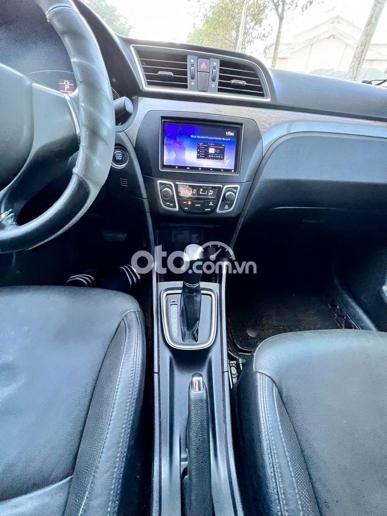 Suzuki Ciaz 1.4AT 2019 - Cần bán gấp Suzuki Ciaz 1.4AT năm sản xuất 2019, màu bạc xe gia đình