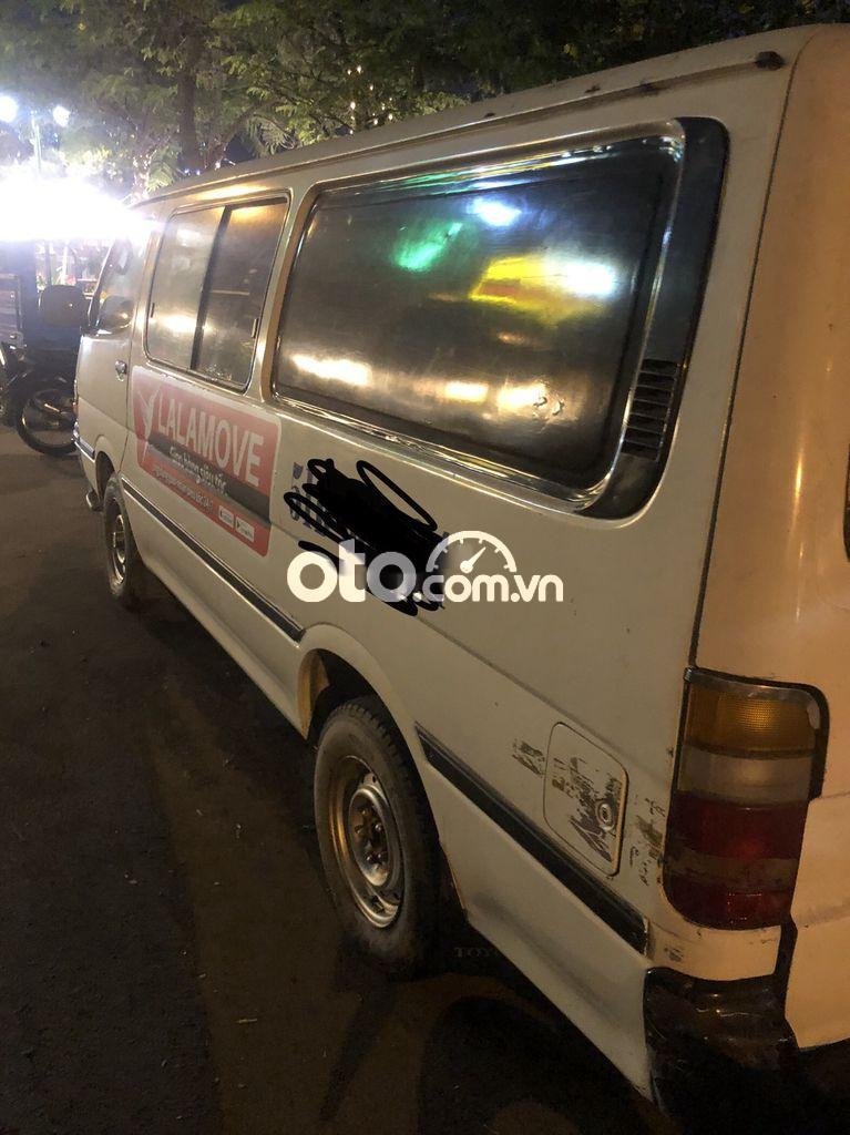 Toyota Hiace 1999 - Cần bán lại xe Toyota Hiace 3.0 MT năm 1999, màu trắng, nhập khẩu