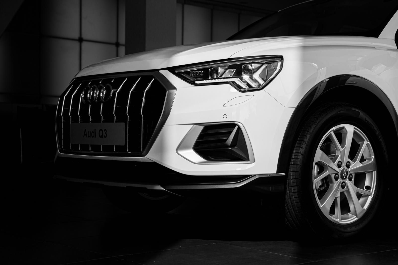 Audi Q3 2022 - [Audi Hà Nộii] Audi Q3 35TFSI - Giao xe ngay - Giá mới cực tốt - Ưu đãi riêng cho KH đầu cọc trong tháng 3