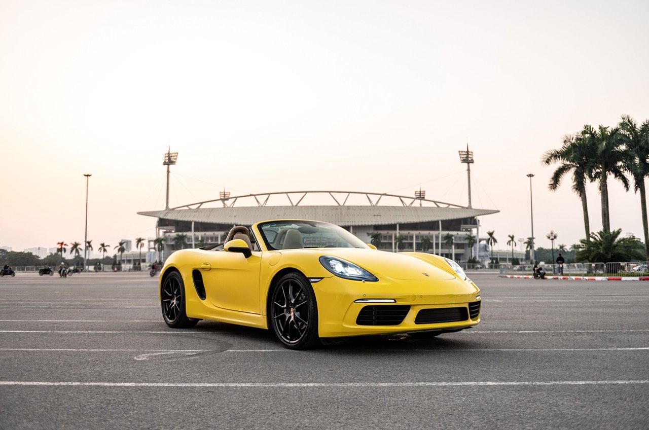 Porsche Boxster 2015 - Cần bán Porsche 718 Boxster năm sản xuất 2015, đi 21.666km