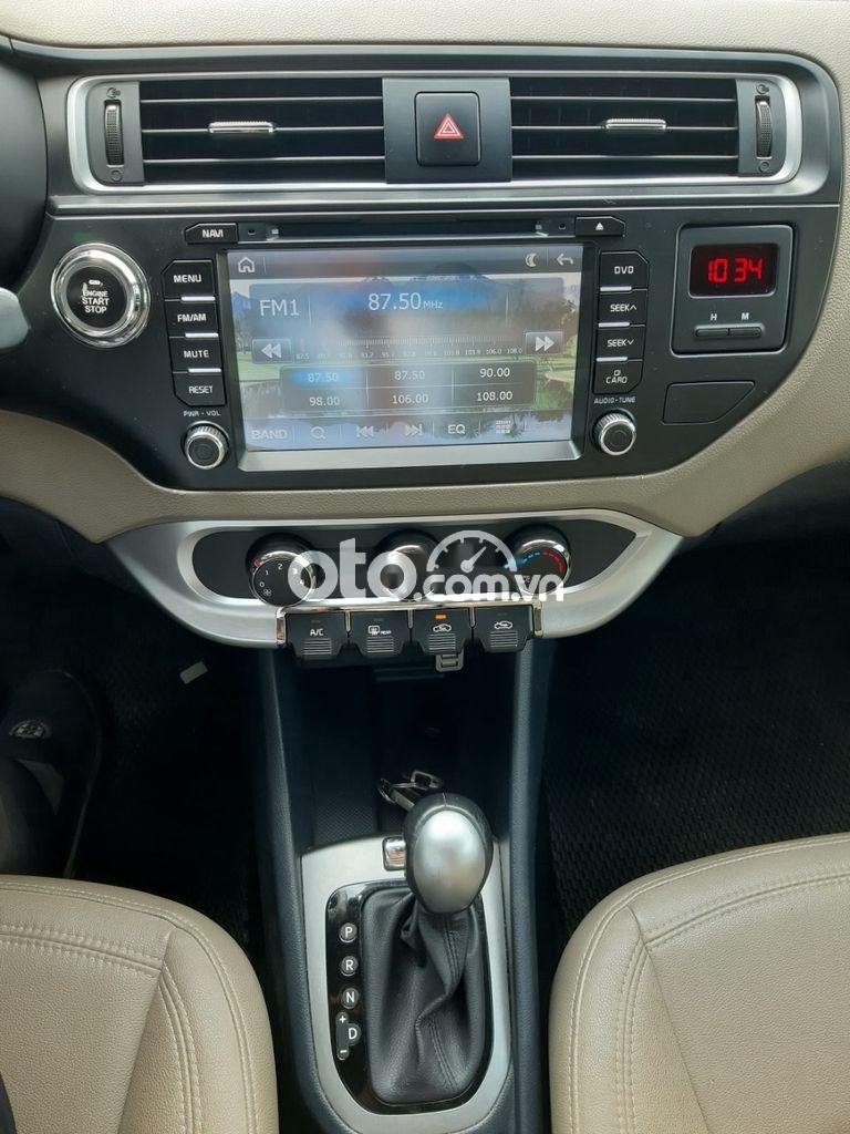 Kia Rio AT 2015 - Xe Kia Rio AT năm sản xuất 2015, màu bạc, xe nhập số tự động
