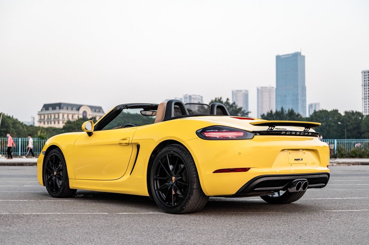 Porsche Boxster 2015 - Cần bán Porsche 718 Boxster năm sản xuất 2015, đi 21.666km