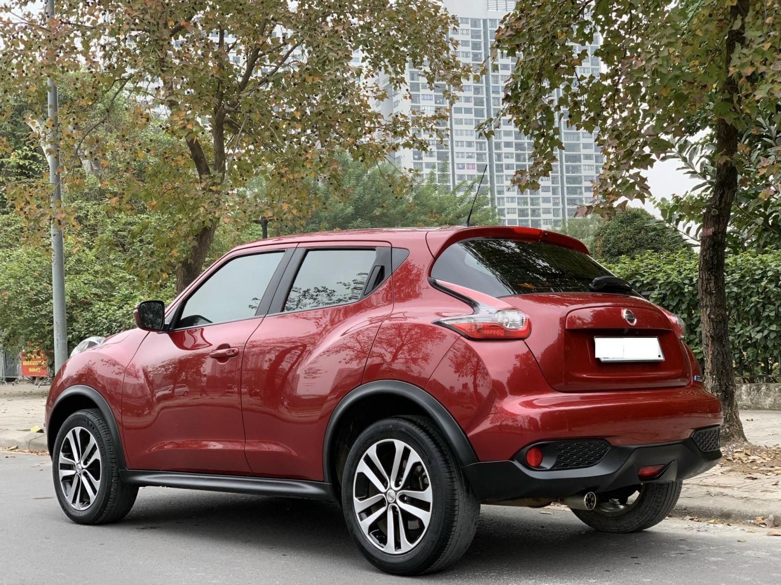 Nissan Juke 2015 - Màu đỏ, nhập khẩu