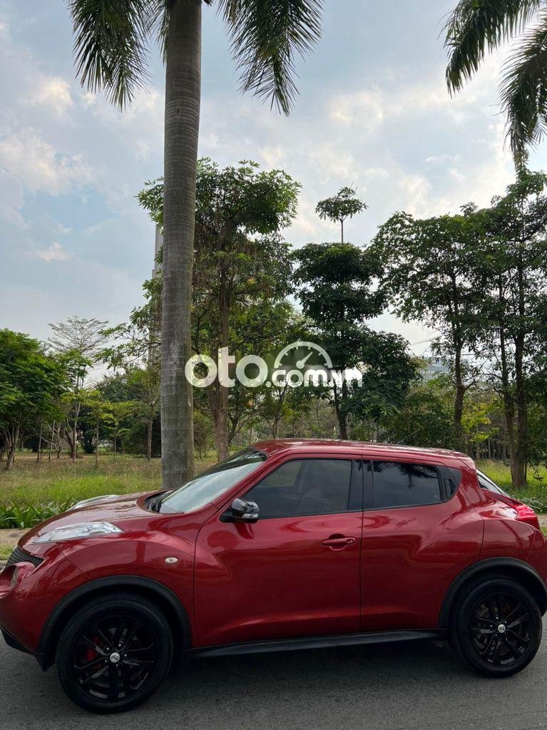 Nissan Juke Xtronic CVT 2012 - Cần bán lại xe Nissan Juke Xtronic CVT năm 2012, màu đỏ, nhập khẩu nguyên chiếc, giá chỉ 525 triệu