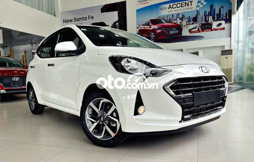 Hyundai Premio 2022 - Bán Hyundai Grand i10 hatchback 1.2MT sản xuất năm 2022, màu trắng giá cạnh tranh