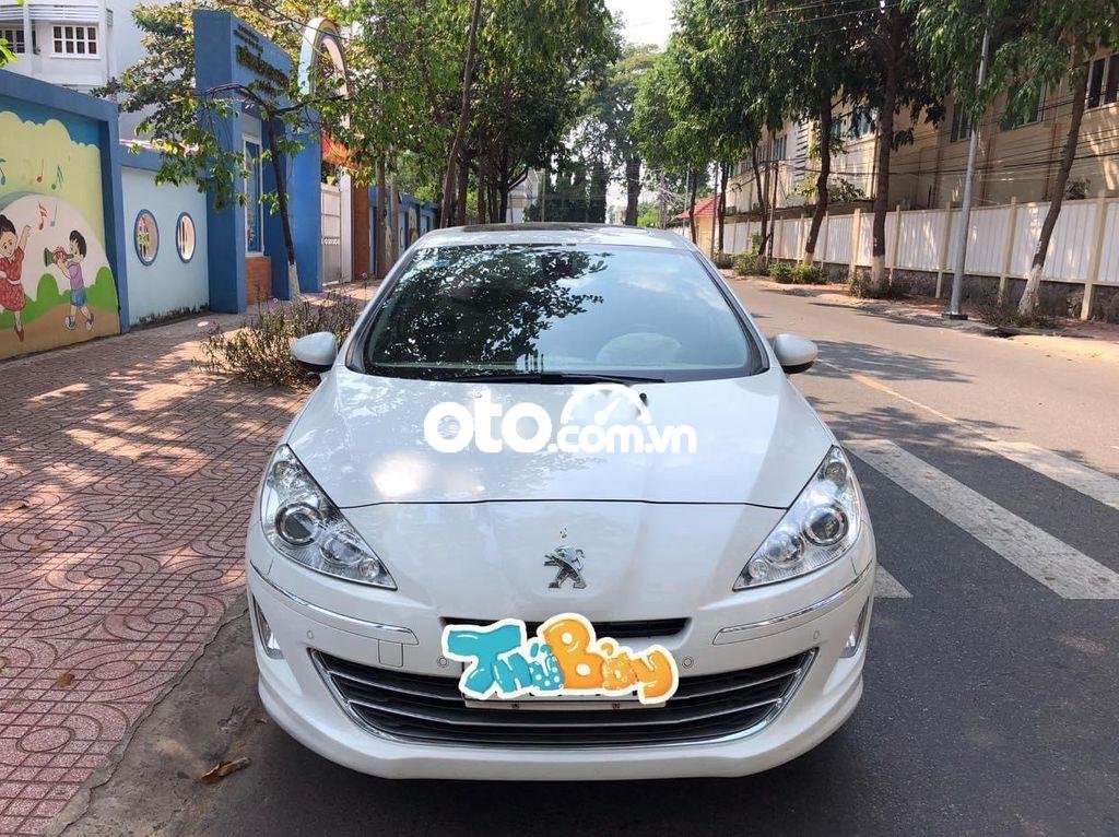 Peugeot 408 2016 - Bán Peugeot 408 Premium năm sản xuất 2016, màu trắng 