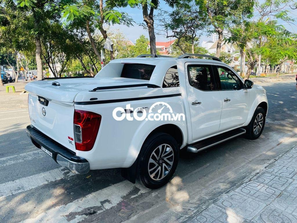 Nissan Navara  VL  2017 - Cần bán Nissan Navara VL sản xuất năm 2017, xe nhập, 595 triệu