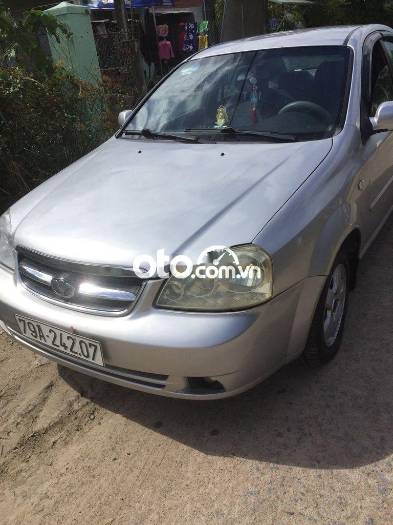 Daewoo Lacetti  SE 2008 - Cần bán lại xe Daewoo Lacetti SE năm sản xuất 2008, màu bạc