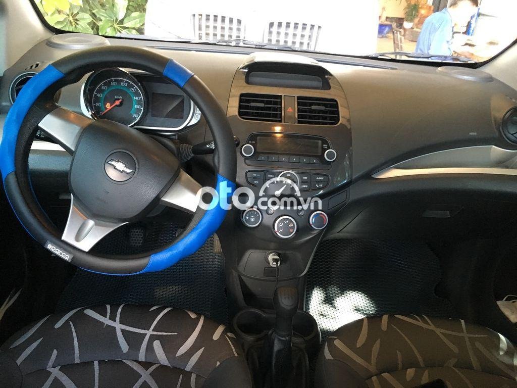 Chevrolet Spark LS 2015 - Bán Chevrolet Spark LS năm sản xuất 2015, màu bạc, 172tr