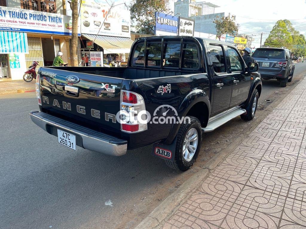 Ford Ranger XLT 4x4 MT 2009 - Cần bán lại xe Ford Ranger XLT 4x4 MT năm sản xuất 2009, màu đen, nhập khẩu