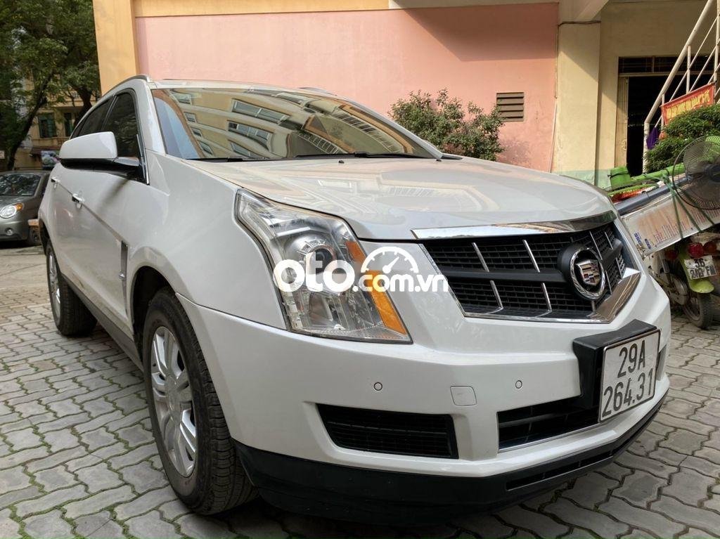 Cadillac SRX 2010 - Cần bán lại xe Cadillac SRX sản xuất 2010, màu trắng, nhập khẩu chính chủ, giá tốt