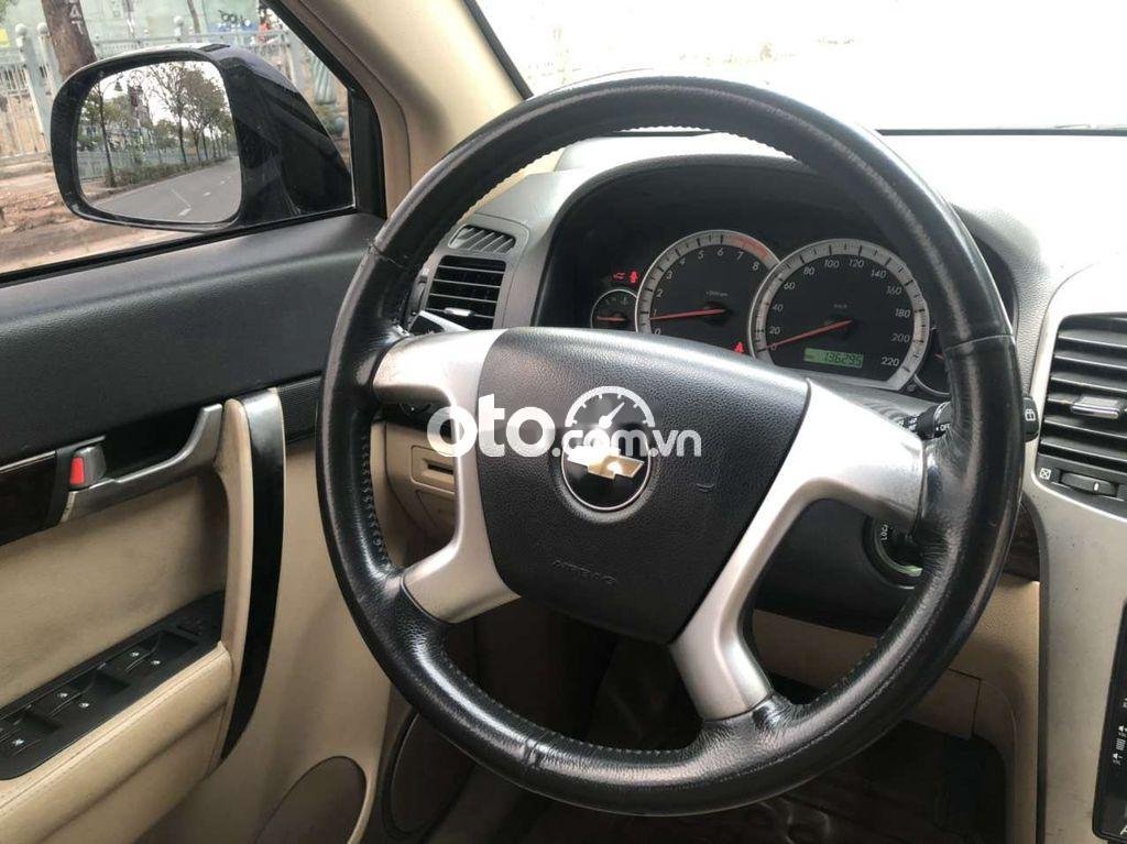 Chevrolet Captiva   LT  2006 - Cần bán gấp Chevrolet Captiva LT sản xuất năm 2006, màu đen