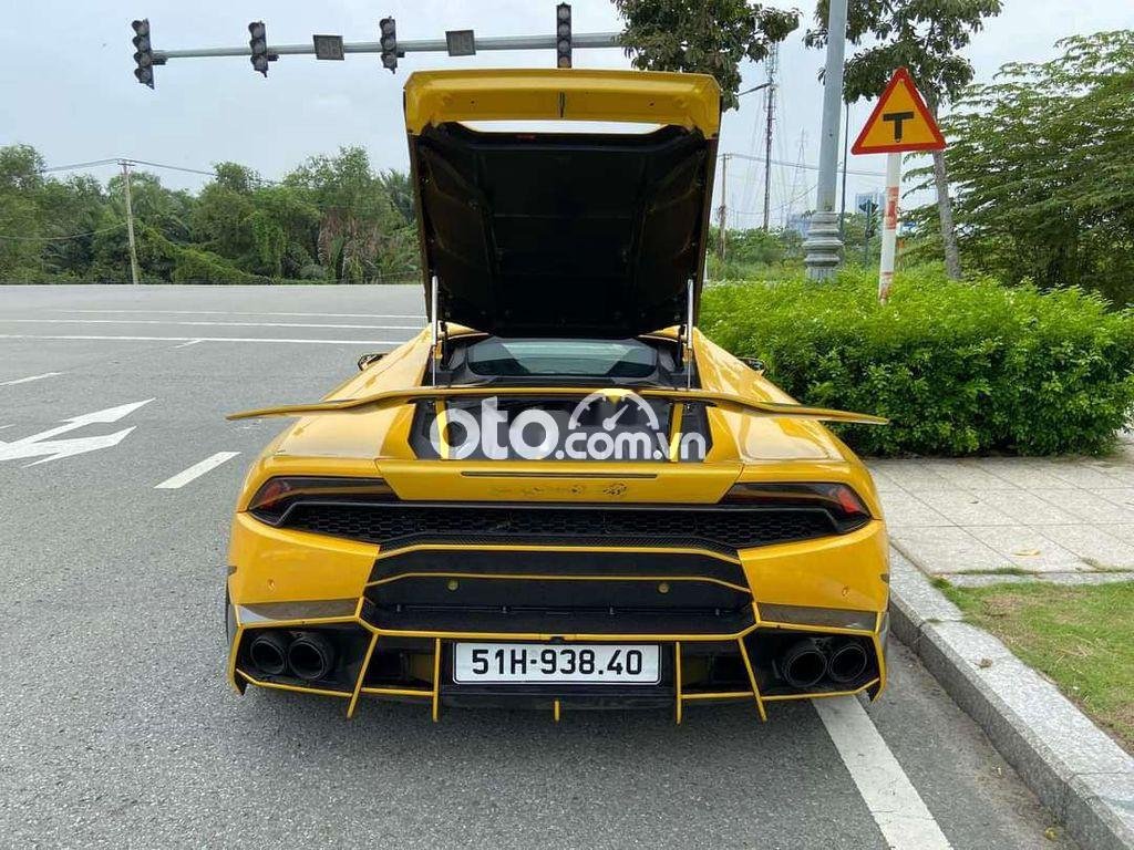 Lamborghini Huracan LP610-4 Coupe 2014 - Cần bán lại xe Lamborghini Huracan LP610-4 Coupe năm 2014, màu vàng, xe nhập