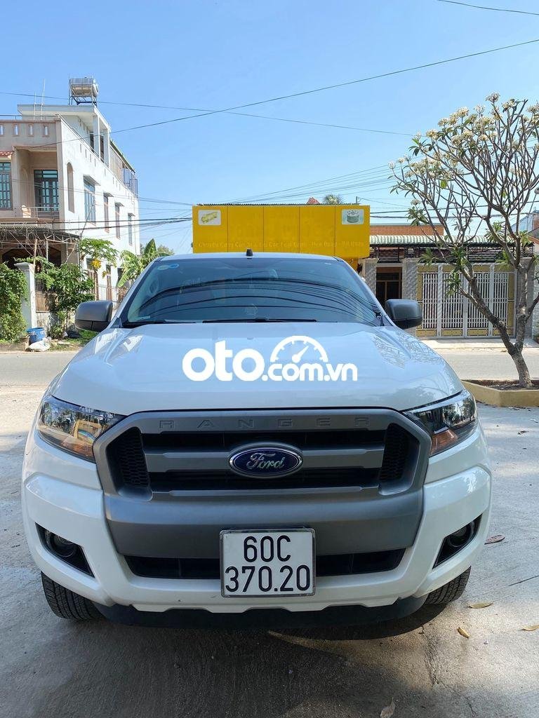 Ford Ranger  XLS 2.2 4x2MT 2017 - Xe Ford Ranger XLS 2.2 4x2MT năm sản xuất 2017, màu trắng, nhập khẩu nguyên chiếc, giá tốt