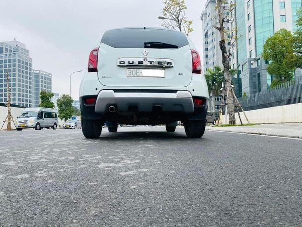 Renault Duster 2016 - Bán ô tô Renault Duster 2.0L 4AT năm sản xuất 2016, màu trắng, nhập khẩu 