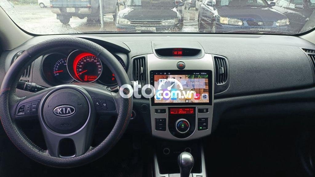 Kia Forte     1.6AT 2009 - Bán Kia Forte 1.6AT năm sản xuất 2009, màu đen, xe nhập, 295tr