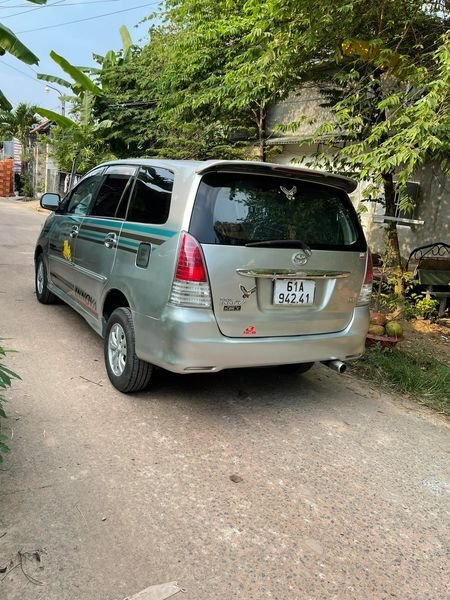 Toyota Innova G 2007 - Cần bán Toyota Innova G sản xuất năm 2007, màu bạc