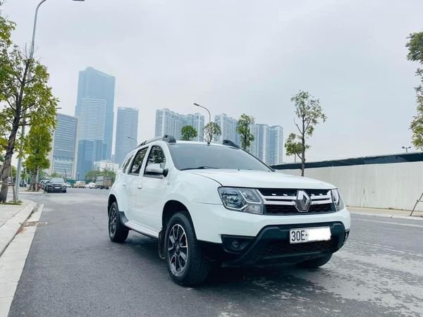 Renault Duster 2016 - Bán ô tô Renault Duster 2.0L 4AT năm sản xuất 2016, màu trắng, nhập khẩu 