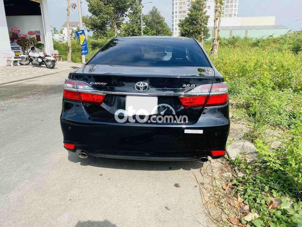 Toyota Camry 2017 - Cần bán xe Toyota Camry 2.5Q sản xuất 2017, màu đen, nhập khẩu