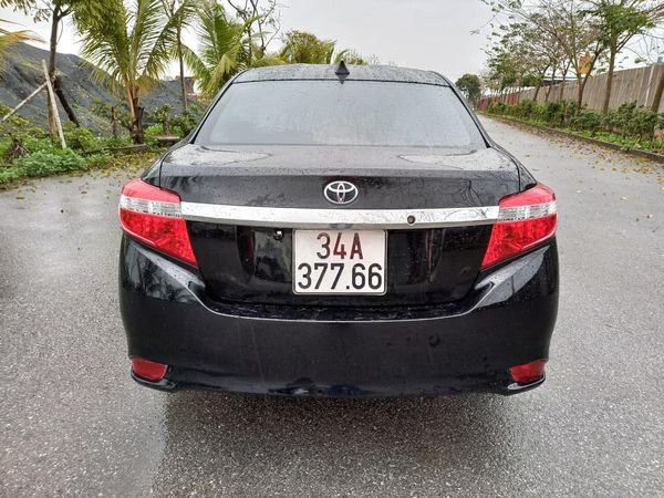 Toyota Vios MT  2014 - Bán xe Toyota Vios MT sản xuất năm 2014, màu đen