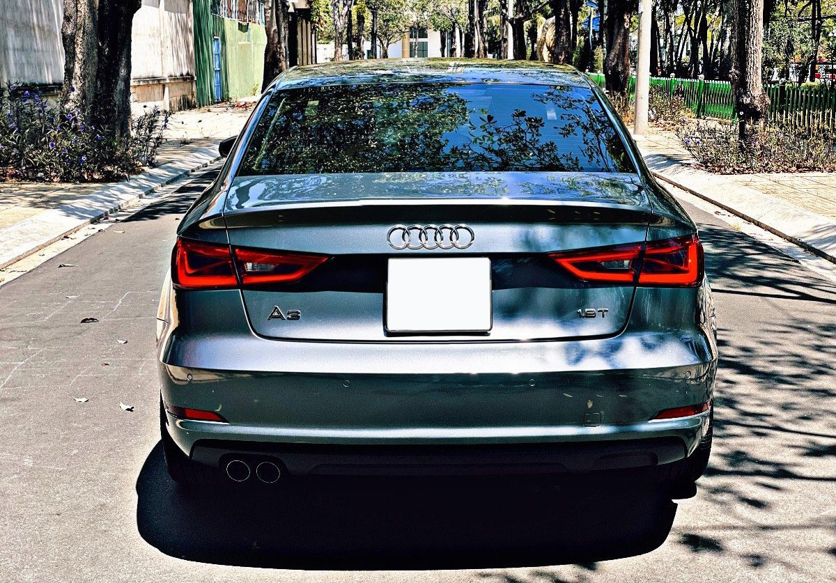 Audi A3   1.8 TSFI   2014 - Cần bán lại xe Audi A3 1.8 TSFI sản xuất năm 2014, màu xanh lam, xe nhập