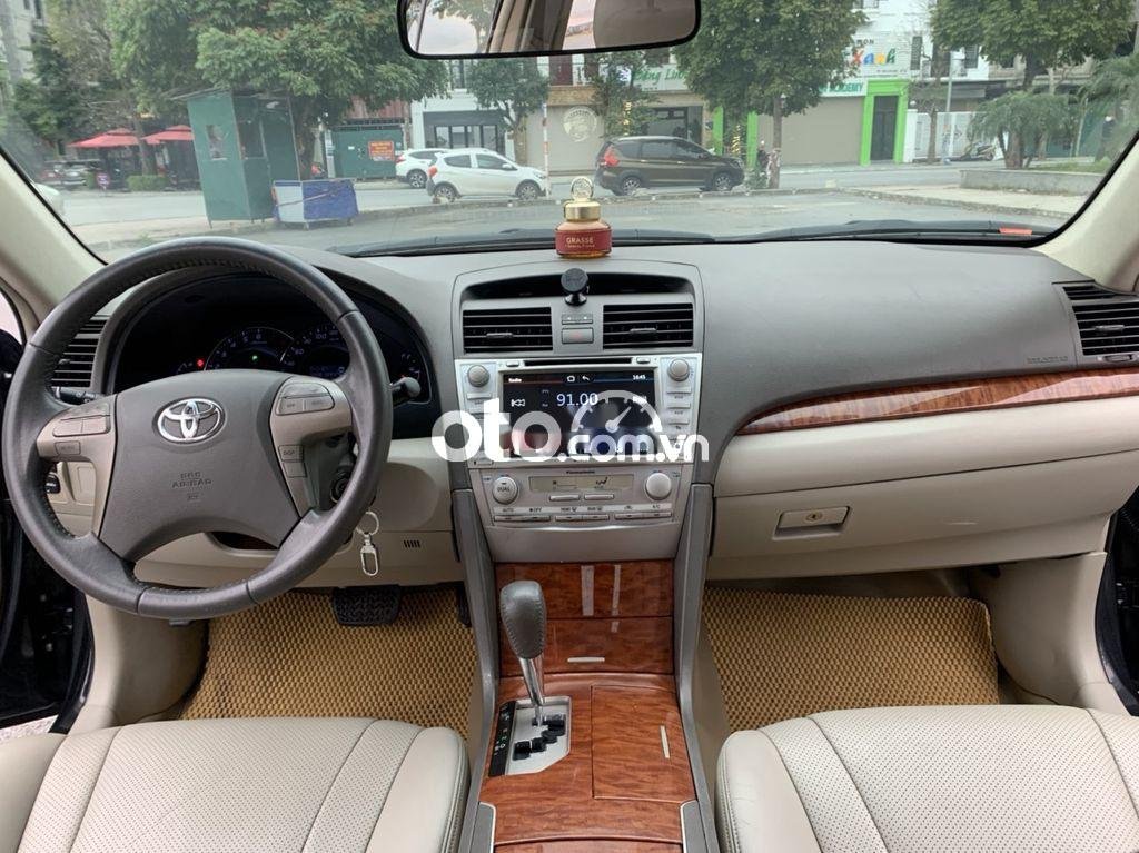 Toyota Camry 2011 - Cần bán Toyota Camry 2.4G sản xuất 2011, 515 triệu