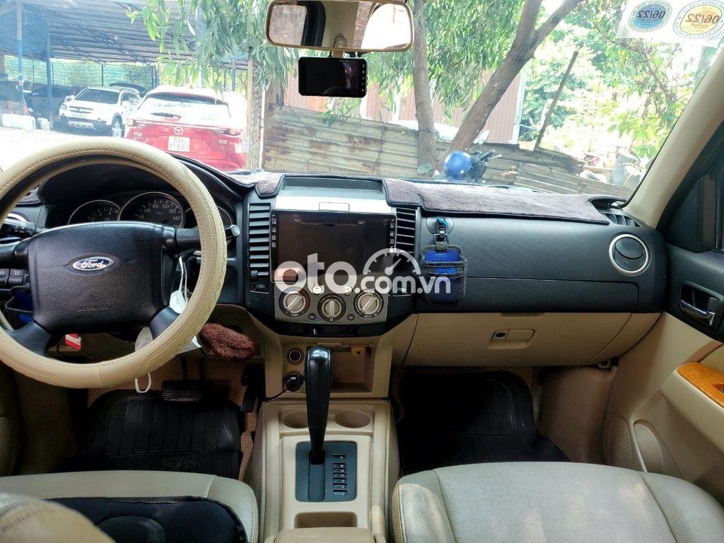 Ford Everest    2.5AT 2009 - Cần bán gấp Ford Everest 2.5AT năm sản xuất 2009, màu đen 