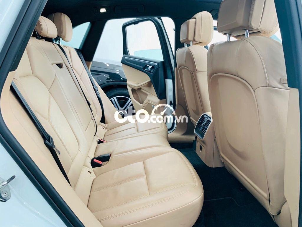 Porsche Macan   2019 - Bán Porsche Macan năm sản xuất 2019, màu trắng, nhập khẩu