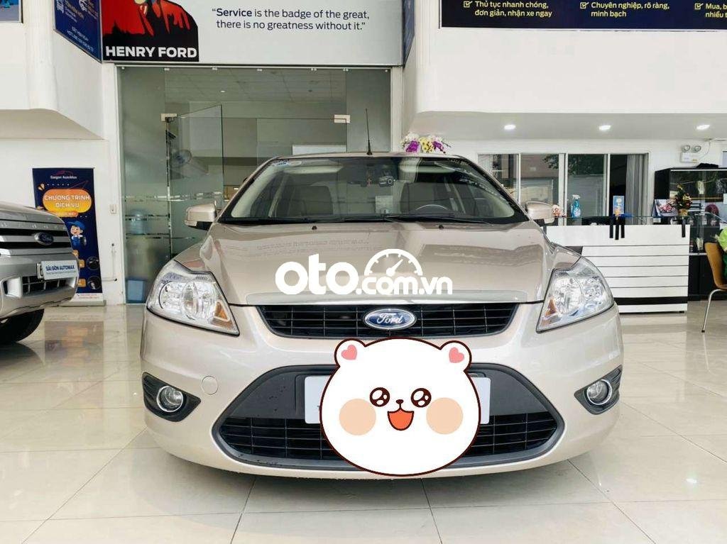 Ford Focus     1.8MT   2011 - Bán Ford Focus 1.8MT sản xuất năm 2011, màu bạc