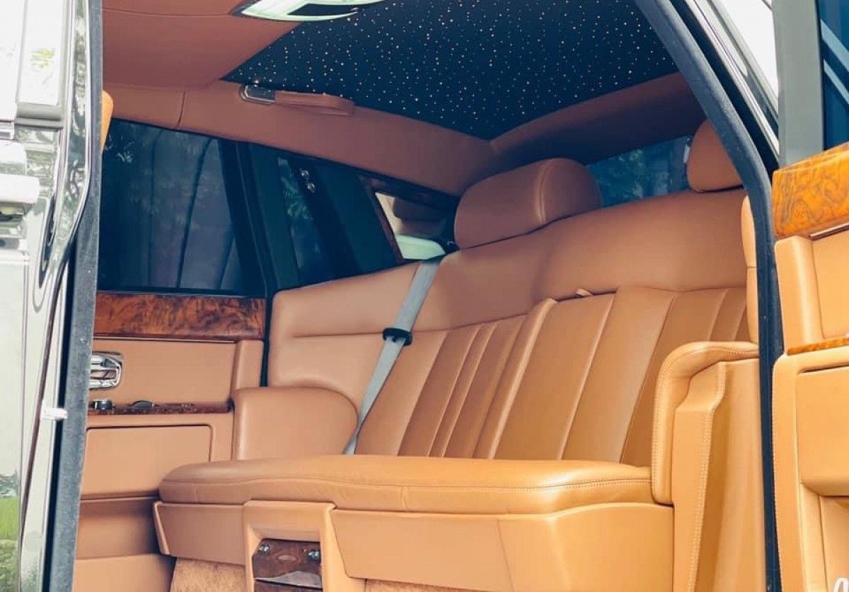 Rolls-Royce Phantom Rolls Royce  EWB  2014 - Cần bán gấp Rolls-Royce Phantom Rolls Royce  EWB năm sản xuất 2014, màu đen, xe nhập 