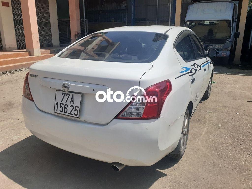 Nissan Sunny 2013 - Cần bán xe Nissan Sunny XV 1.5MT năm sản xuất 2013 xe gia đình, giá 210tr