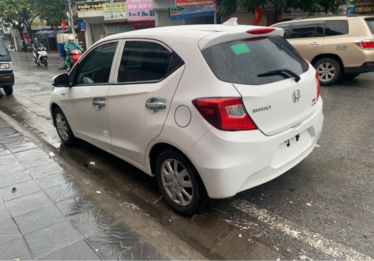 Honda Brio   1.2 AT   2019 - Cần bán lại xe Honda Brio 1.2 AT sản xuất năm 2019, màu trắng, nhập khẩu nguyên chiếc