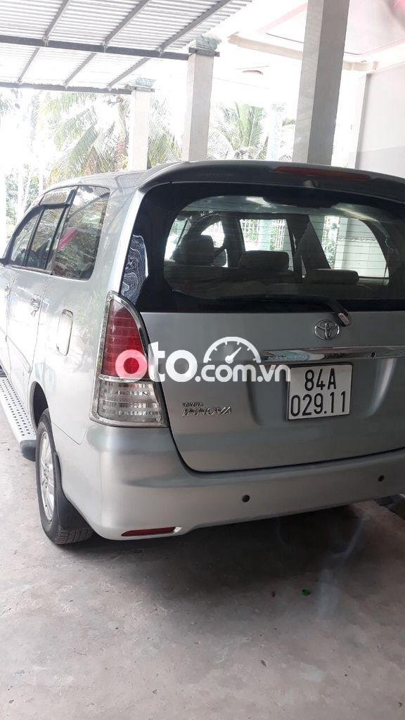 Toyota Innova  G  2008 - Bán ô tô Toyota Innova G sản xuất 2008, màu bạc, nhập khẩu xe gia đình