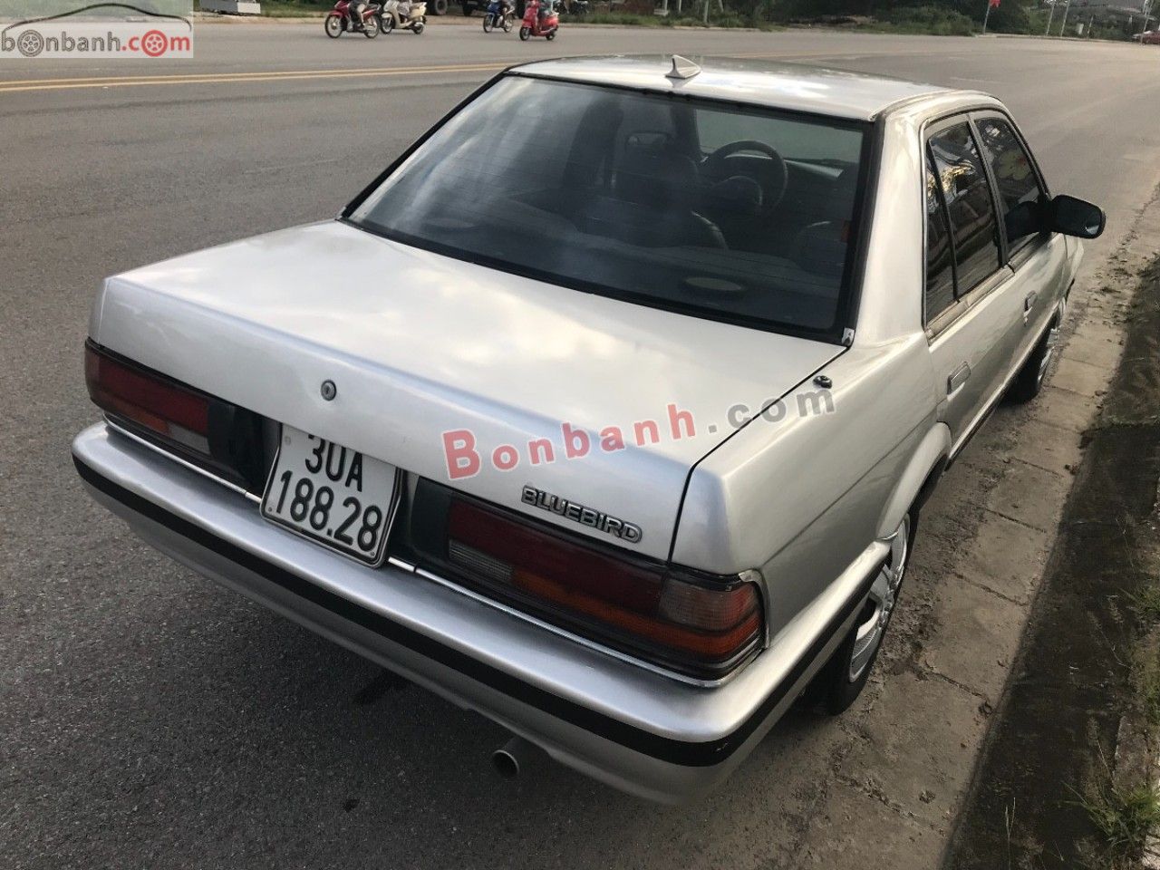 Nissan Bluebird 1990 - Bán xe mua Nissan Bluebird sản xuất năm 1990 nhập Nhật Bản