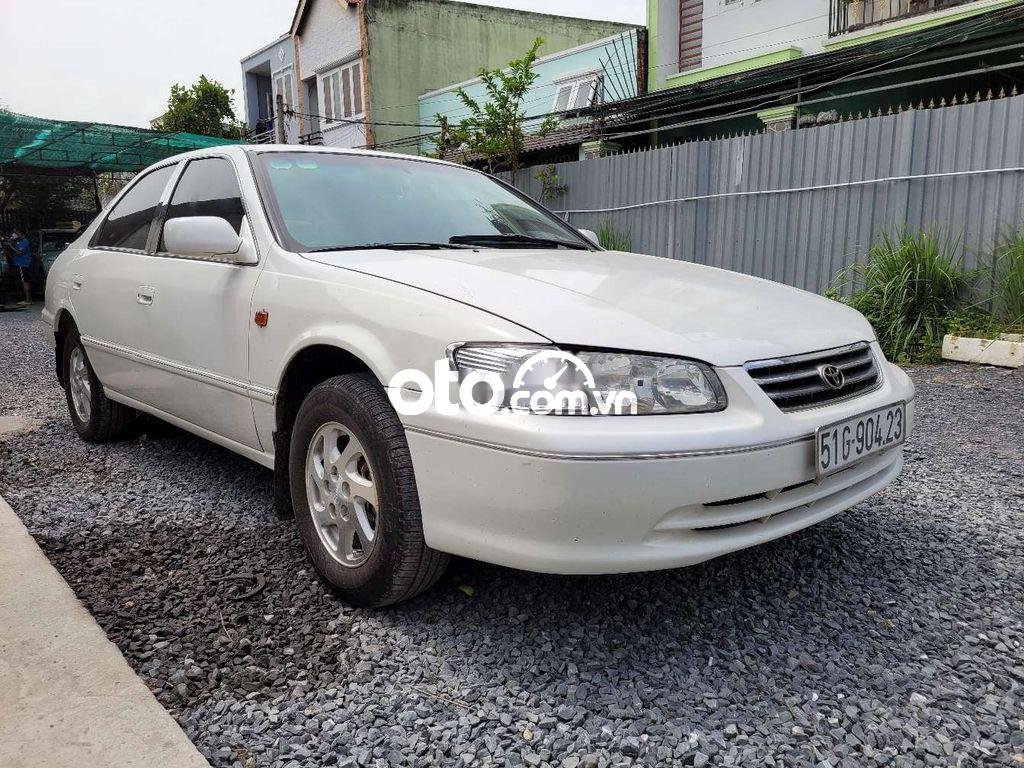 Toyota Camry  2.2L   1998 - Cần bán xe Toyota Camry 2.2L năm 1998, màu trắng, 175tr