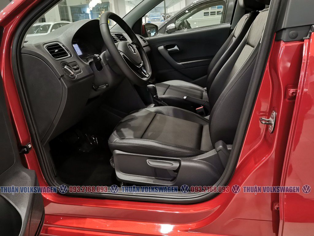 Volkswagen Polo 2021 - [Volkswagen Buôn Ma Thuột ] xe Đức nhập 100% Polo Hatchback màu đỏ Sunset phù hợp gia đình nhỏ, các chị em phụ nữ