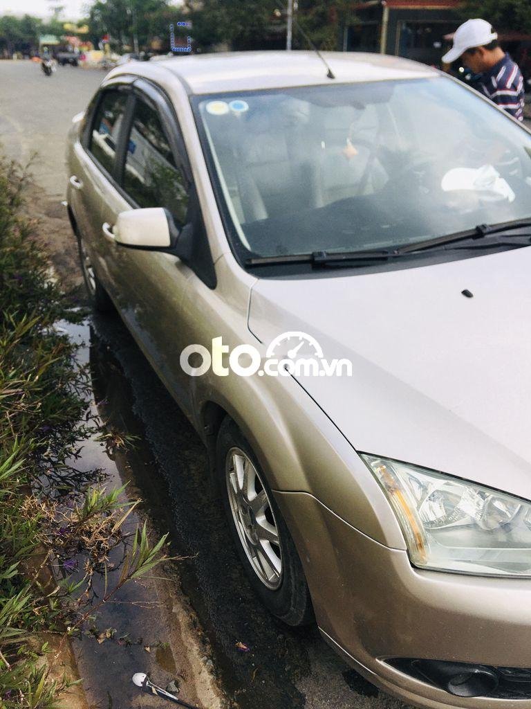 Ford Focus 2009 - Bán Ford Focus năm sản xuất 2009, màu hồng phấn, số sàn