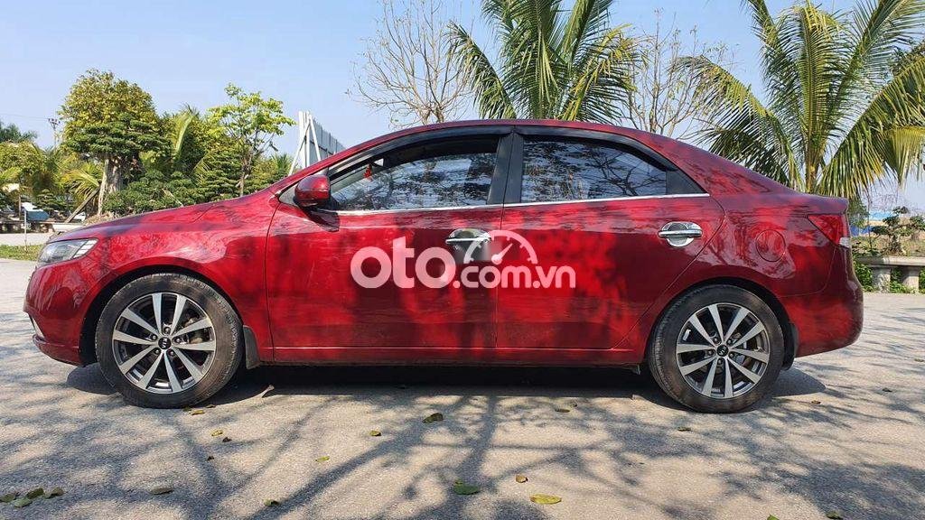 Kia Forte EX 1.6MT 2011 - Bán Kia Forte EX 1.6MT sản xuất năm 2011, màu đỏ như mới, giá 279tr