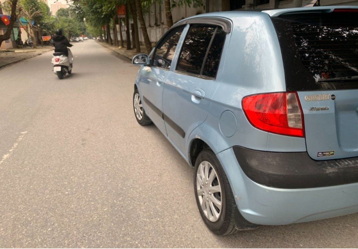 Hyundai Getz 2009 - Cần bán gấp Hyundai Getz 1.1MT năm sản xuất 2009, màu xanh lam, nhập khẩu nguyên chiếc