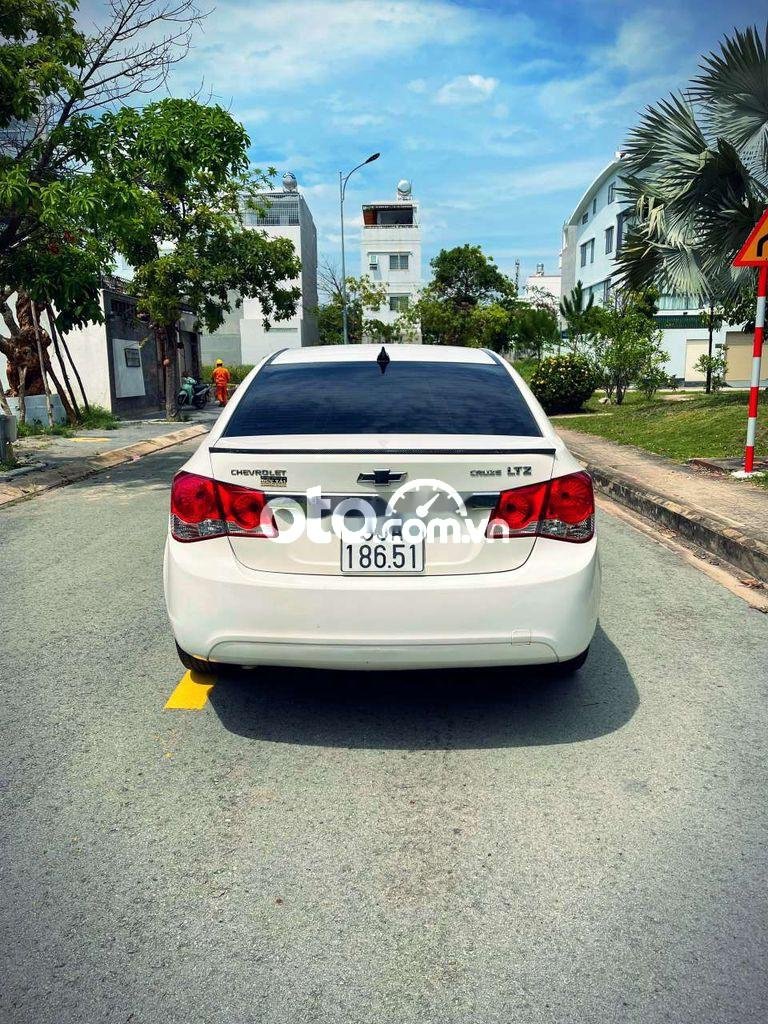 Chevrolet Cruze LTZ 2012 - Xe Chevrolet Cruze LTZ năm 2012, màu trắng, xe nhập