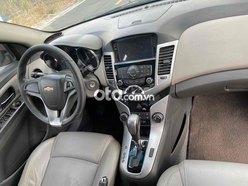 Chevrolet Cruze  LTZ  2011 - Bán Chevrolet Cruze LTZ sản xuất năm 2011 chính chủ, 280tr