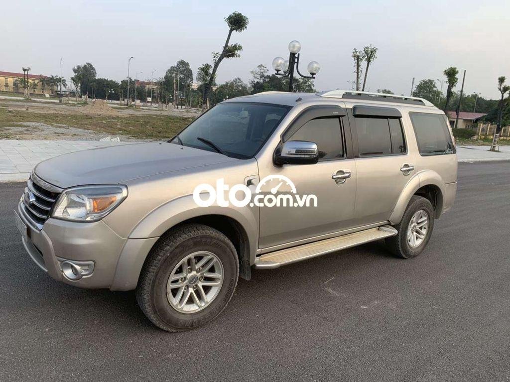 Ford Everest 2009 - Cần bán xe Ford Everest 2.5MT năm sản xuất 2009, nhập khẩu nguyên chiếc số sàn