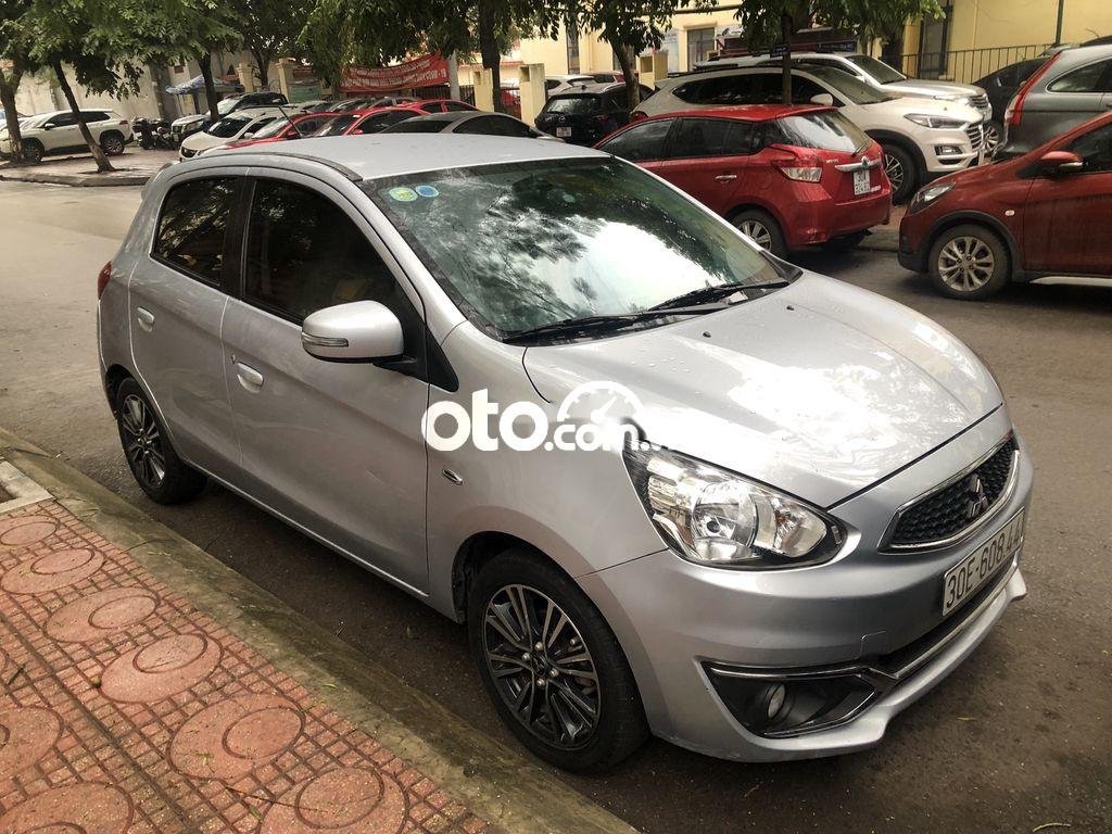 Mitsubishi Mirage 2016 - Cần bán lại xe Mitsubishi Mirage năm sản xuất 2016, màu bạc, nhập khẩu nguyên chiếc